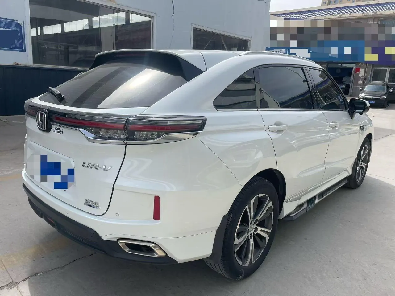 Honda 2020 UR-V 1.5T Stepless 240TURBO Two-Drive Elegant Edition Automatic Gear 4