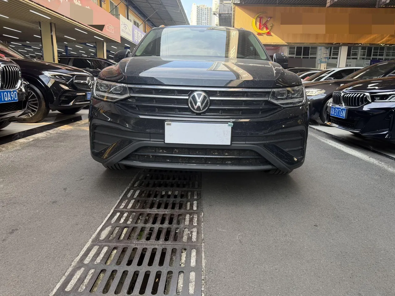 Volkswagen 2025 Tiguan L 1.5TSI 300TSI outstanding two-wheel drive Longteng version automatic gear 2