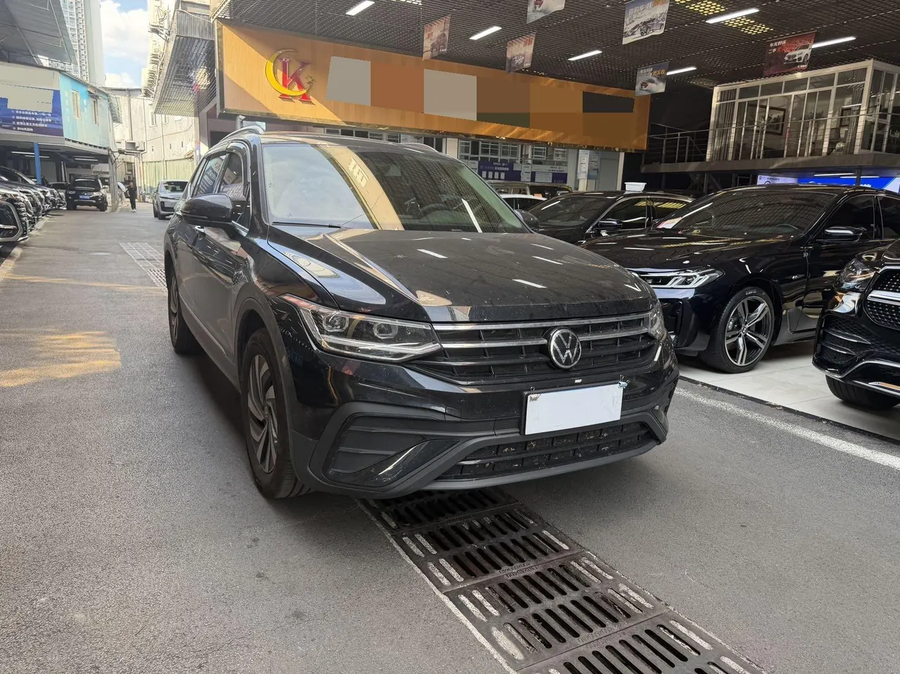 Volkswagen 2025 Tiguan L 1.5TSI 300TSI outstanding two-wheel drive Longteng version automatic gear 3