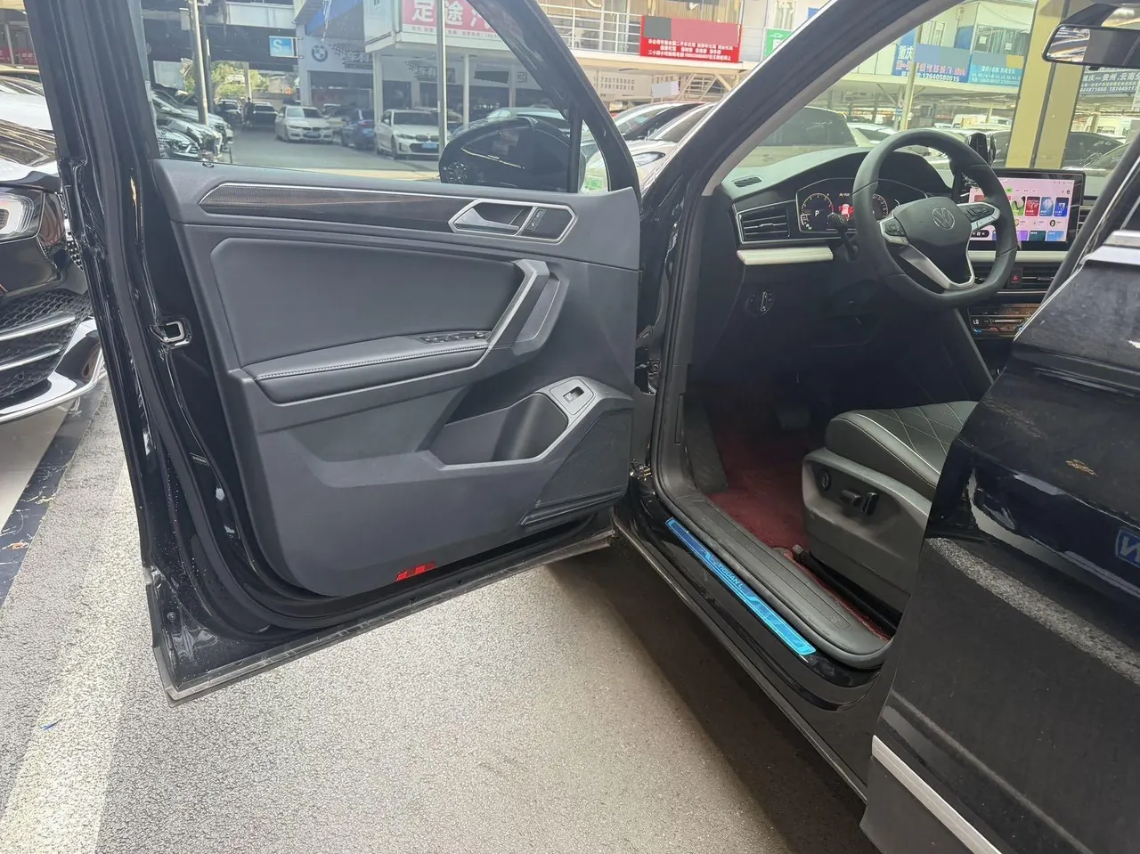 Volkswagen 2025 Tiguan L 1.5TSI 300TSI outstanding two-wheel drive Longteng version automatic gear 9