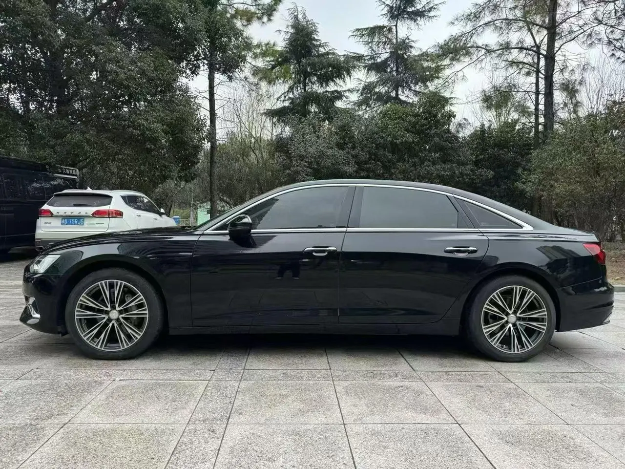 Audi 2023 A6L 2.0TFSI 40TFSI Deluxe Elegant (Modified) Automatic Gear 3