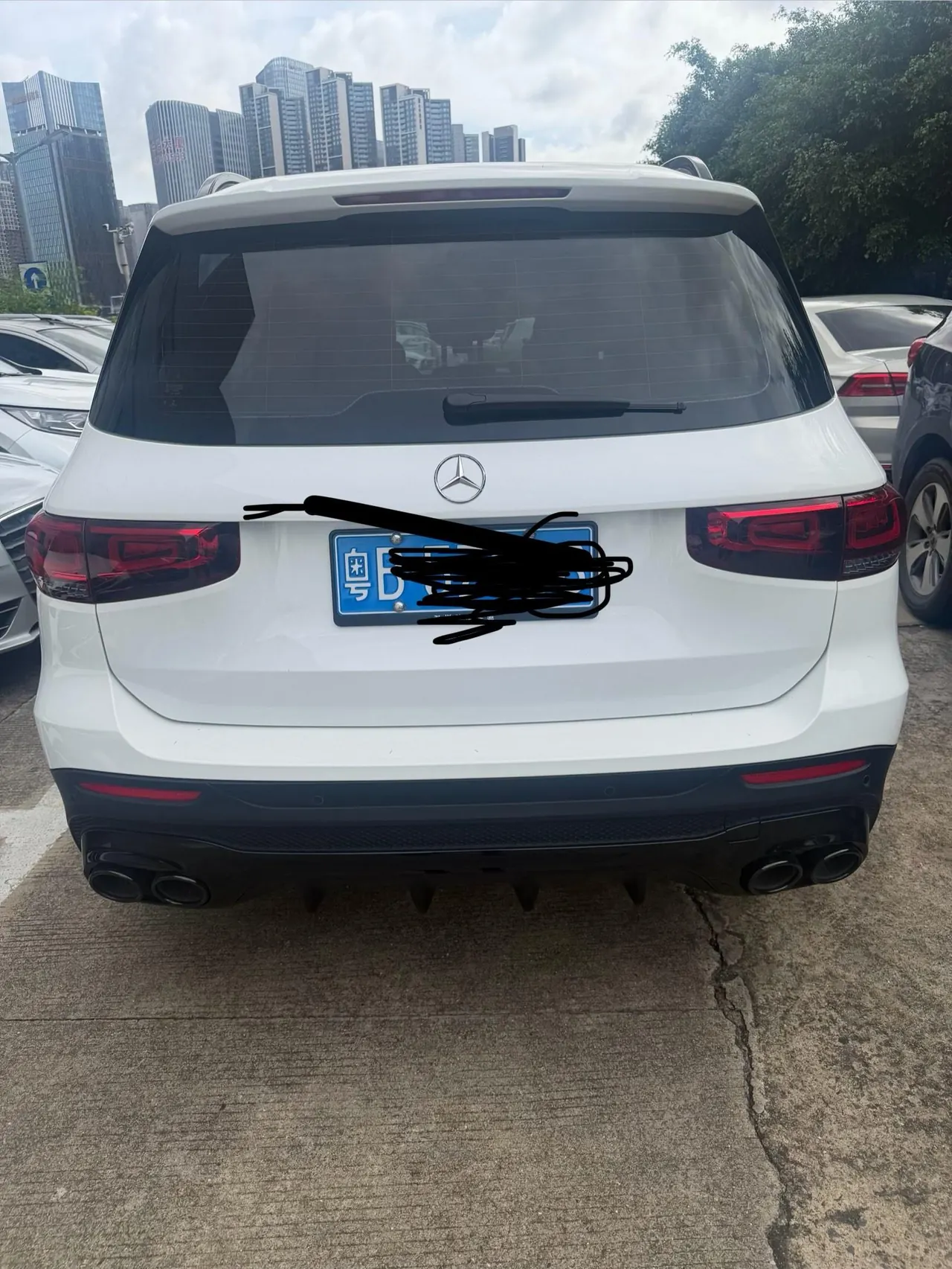 Mercedes Benz 2023 GLB 220 2.0T Dynamic Automatic 2