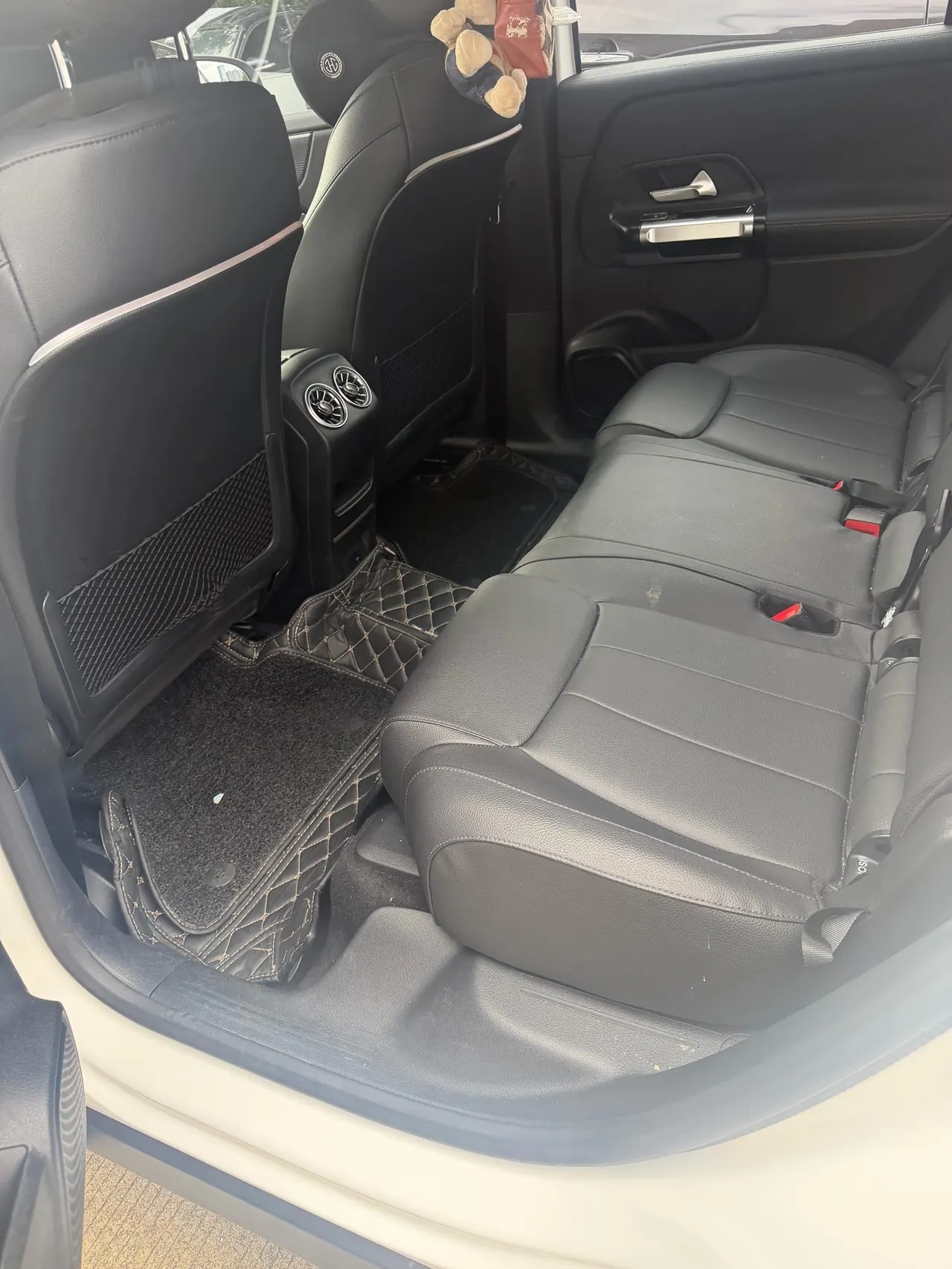 Mercedes Benz 2023 GLB 220 2.0T Dynamic Automatic 4