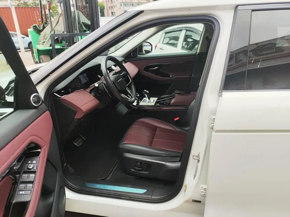 Land Rover 2023 Range Rover Aurora L 48V 2.0T 249PS Deluxe Automatic Gear 5