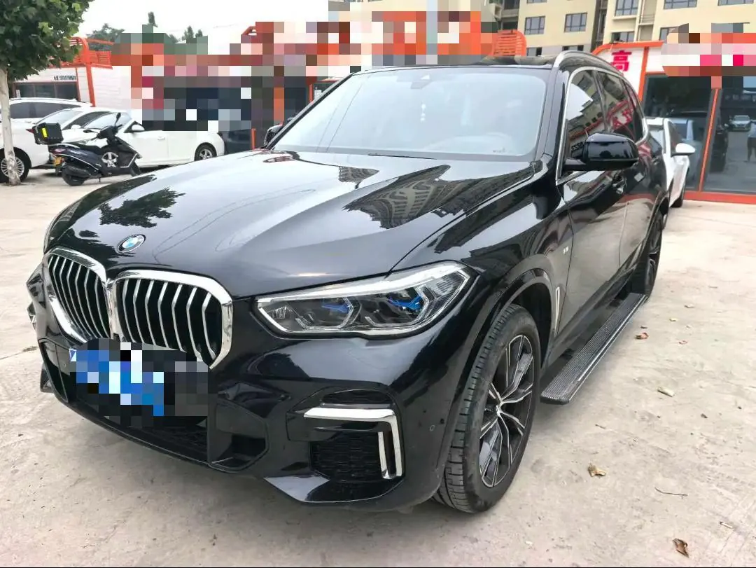 打开图片灯箱:BMW 2022 X5 xDrive30Li 2.0T Exclusive M Sports Suit (Modified) Automatic Gear