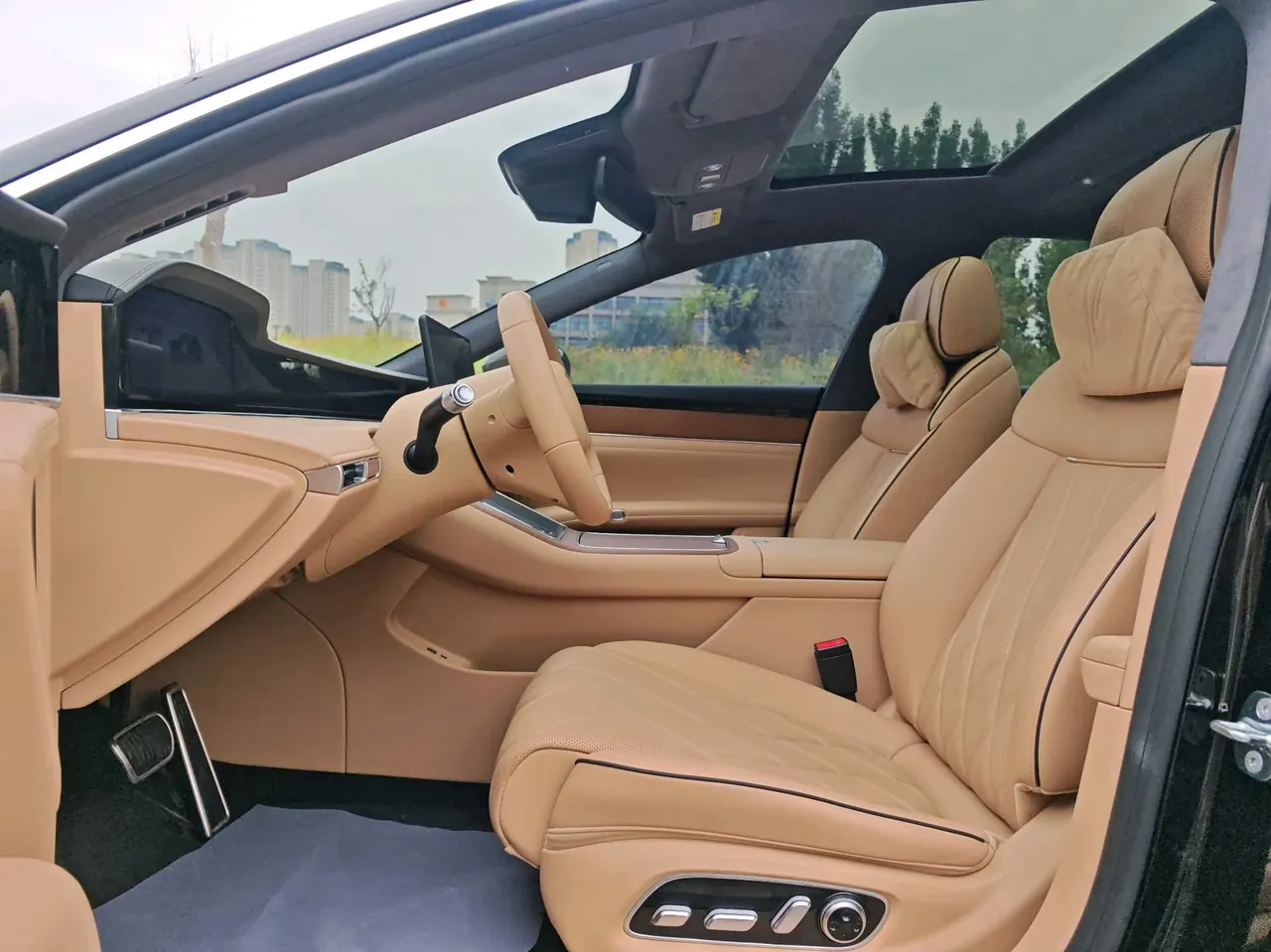 Luxeed 2026 S9 Ultra Rear Drive 53kWh(896 Line Laser Radar) Automatic Gear 5