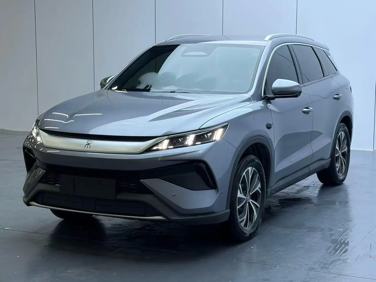 BYD Song Pro New Energy 2026 Song Pro DM-i 1.5 Stepless 133KM Exceed Automatic Gear - View 1