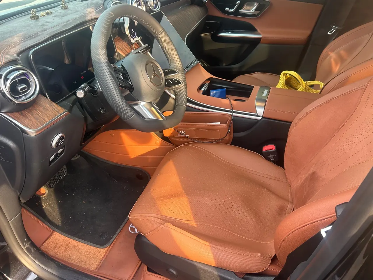 Mercedes Benz 2025 GLC 300 L 4MATIC 48V 2.0T dynamic 5-seat automatic gear 5