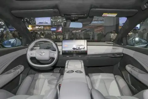 Nissan 2025 N7 625 Max Automatic 5