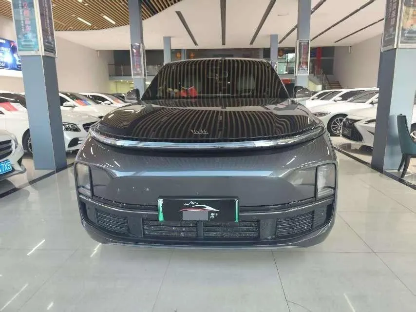 Li 2023 L8 Air automatic gear 2