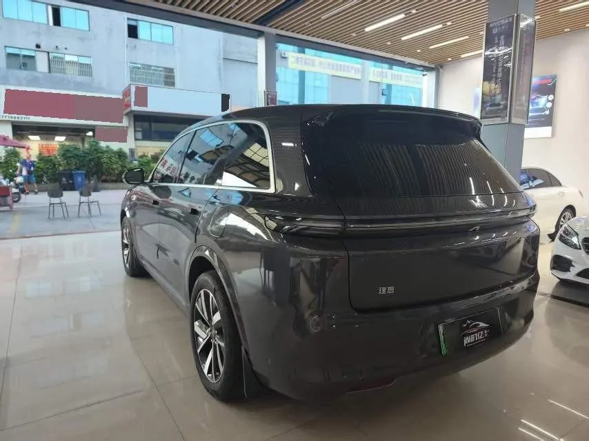 Li 2023 L8 Air automatic gear 9