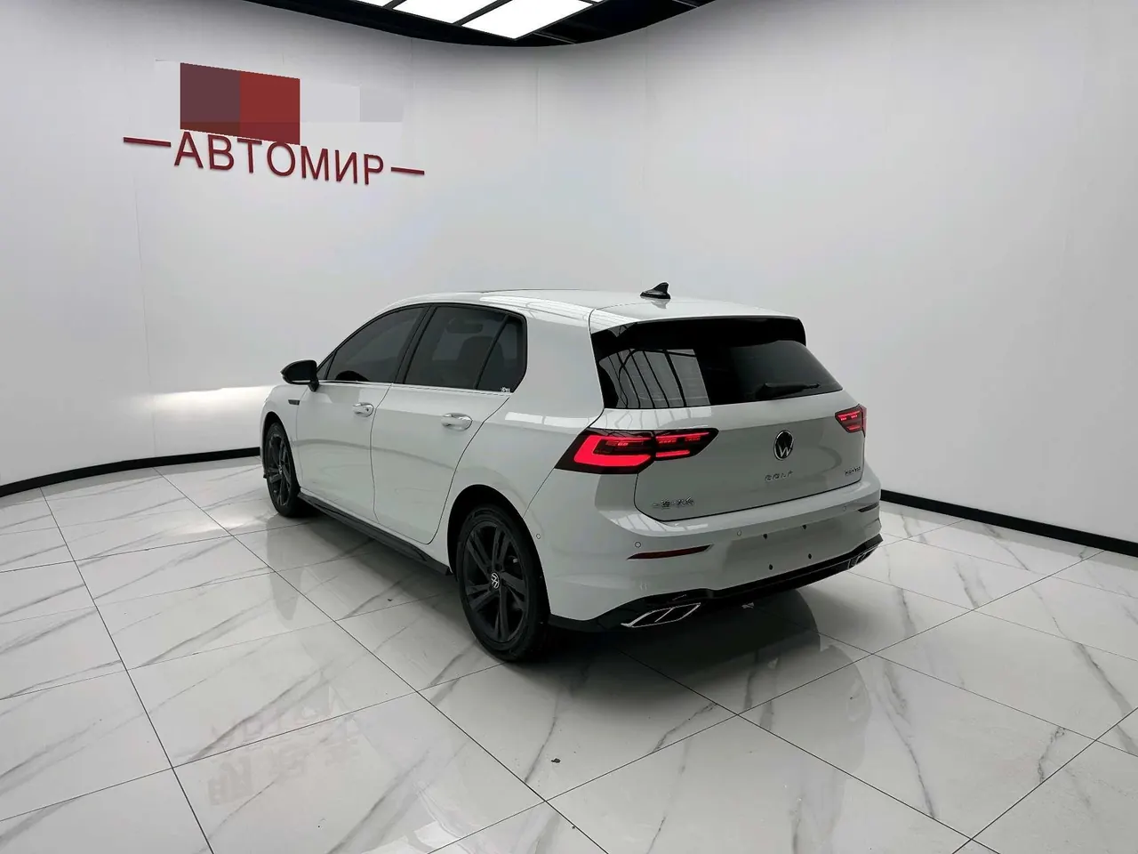 Volkswagen 2023 Golf 8 R-Line 1.4TSI 280TSI Lite Automatic 8
