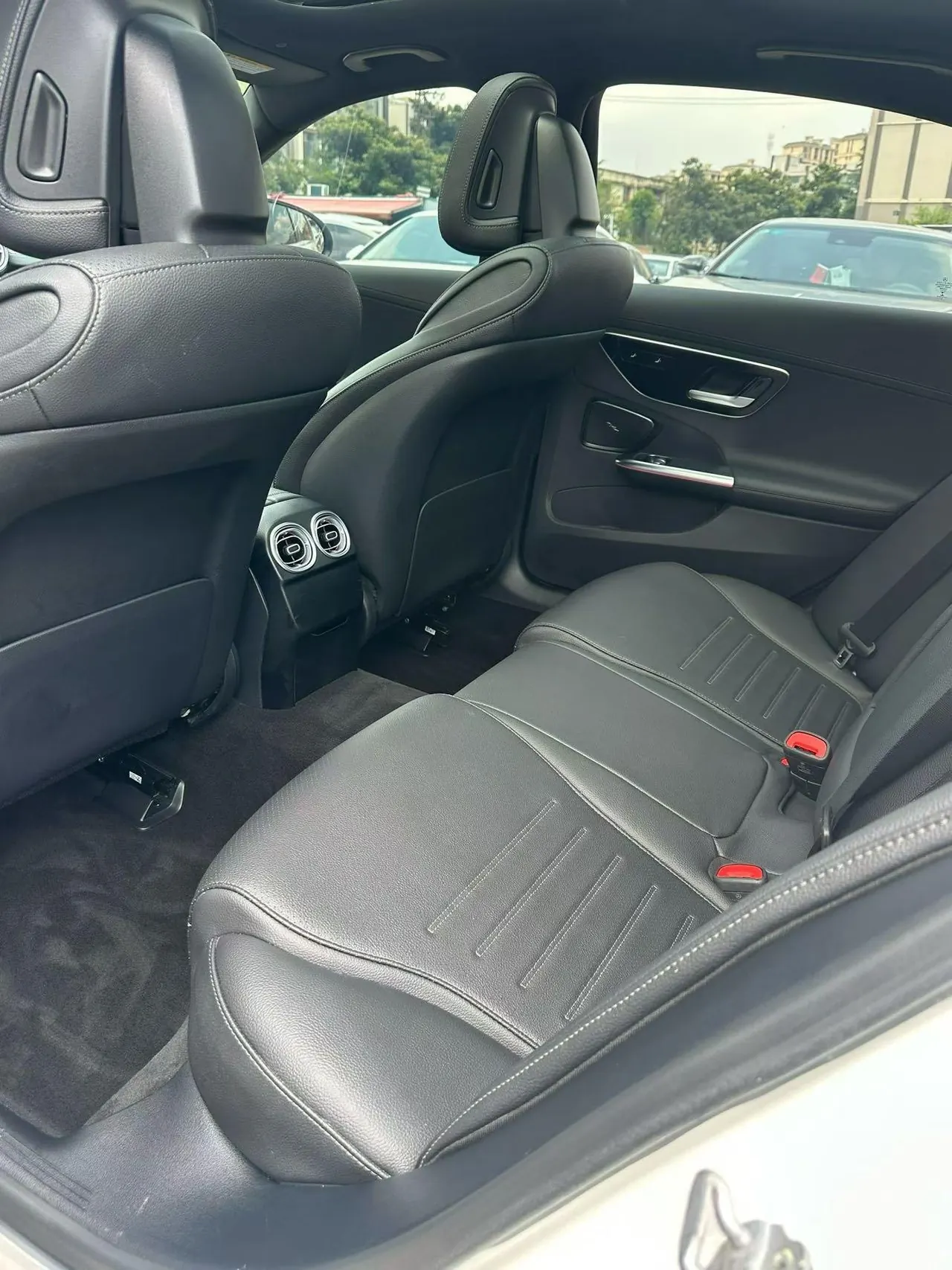 Mercedes Benz Class C 2023 C 260 L 48V 1.5T Sports Edition Automatic Gear 5