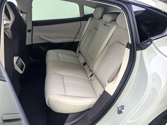 MI 2026 SU7 Pro automatic gear 7
