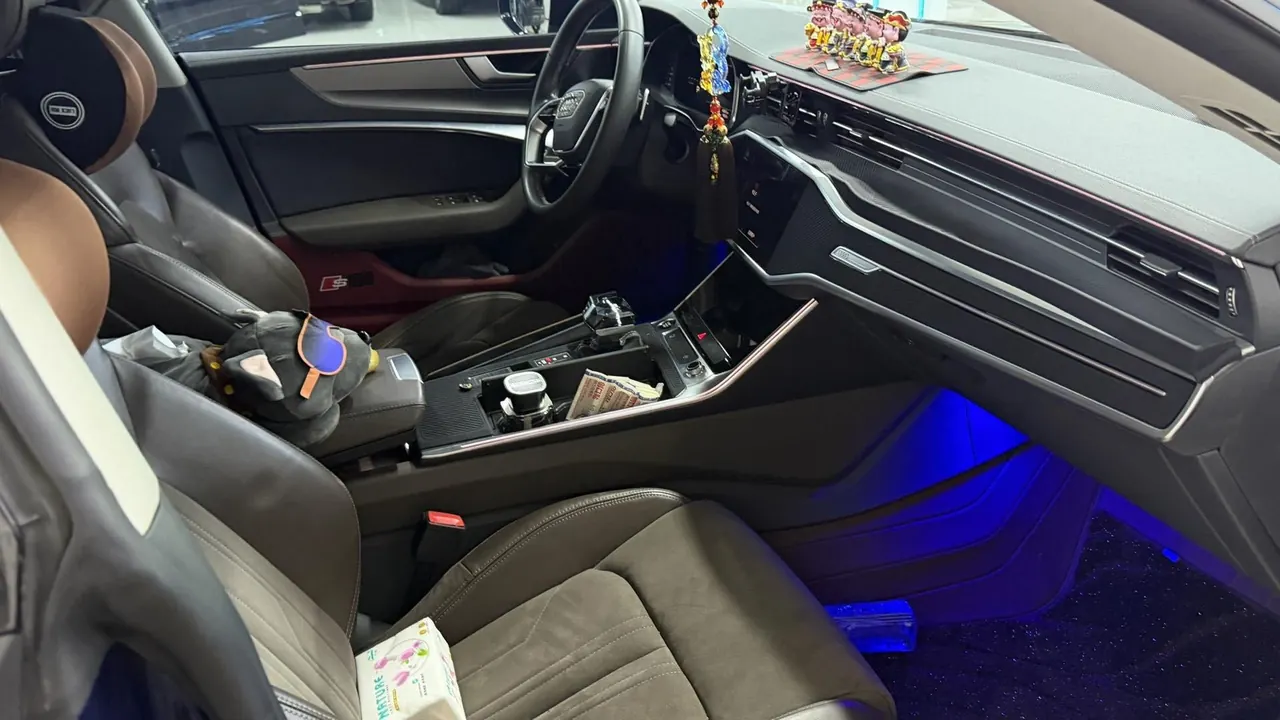 Audi 2022 A7L 2.0TFSI 45TFSI S-line Zhumeng Youth Edition Automatic Gear 4