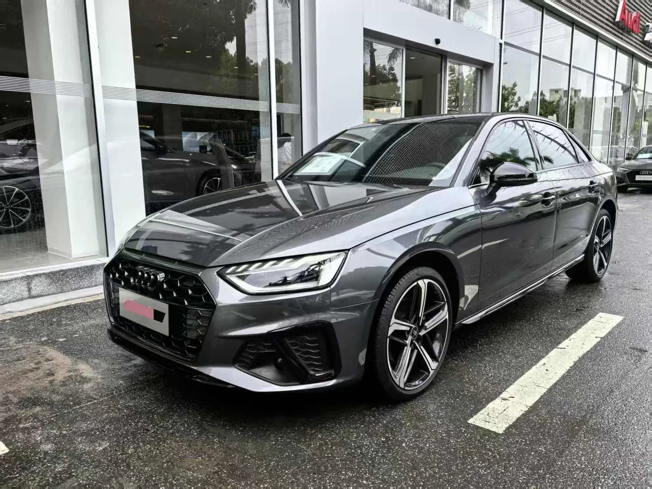 Audi 2023 A4L 2.0TFSI 40TFSI Quattro Deluxe Dynamic Automatic - View 1