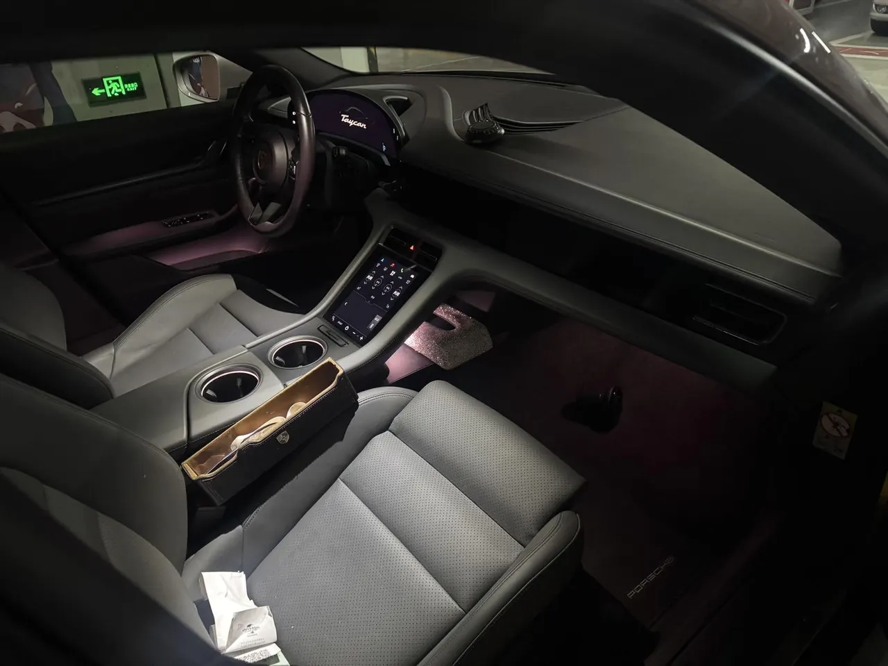 Porsche Taycan (Imported) 2020 Taycan Taycan Automatic 6