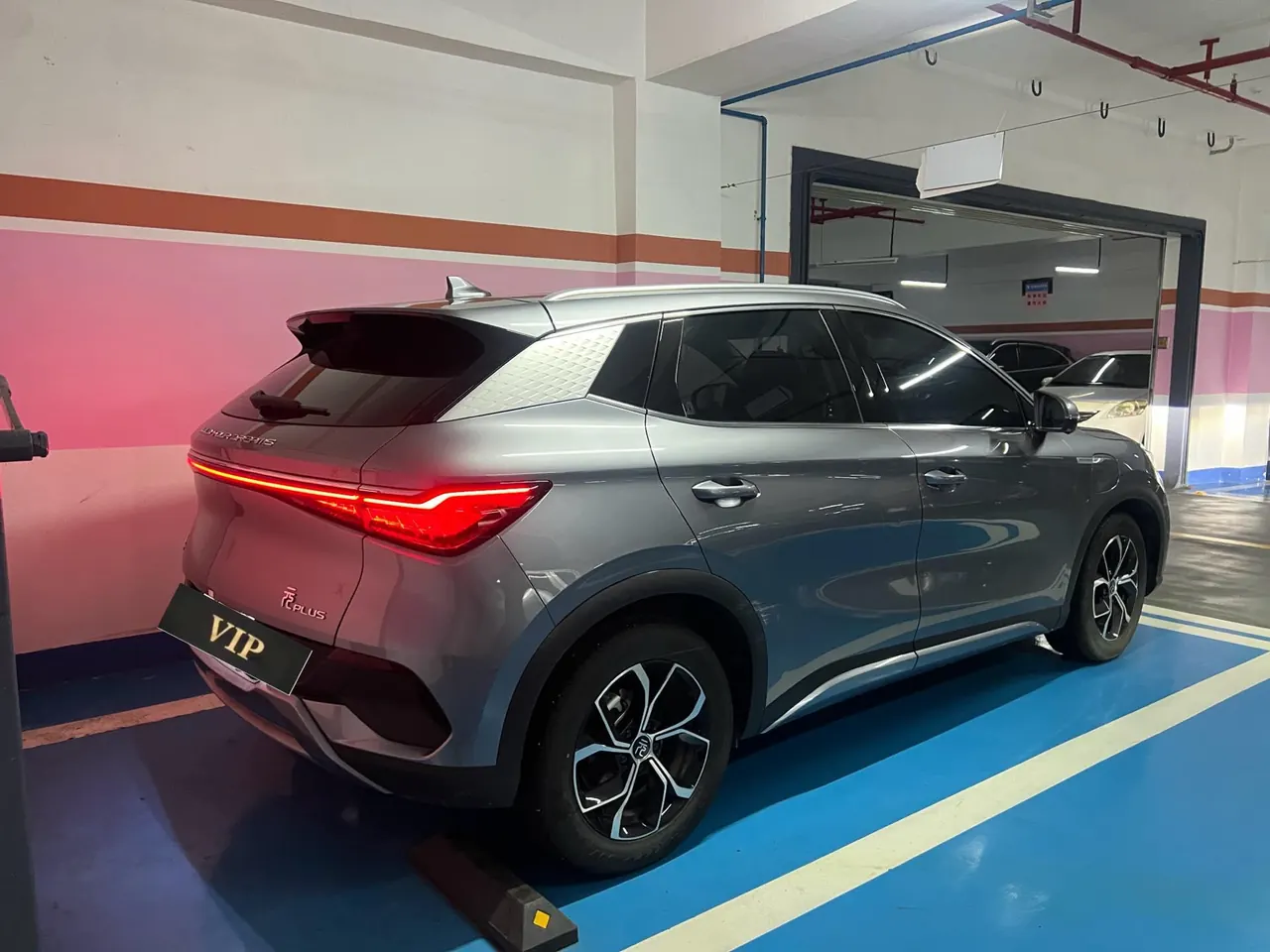 BYD Yuan PLUS 2022 Yuan PLUS 430KM Honorable Automatic Gear 2