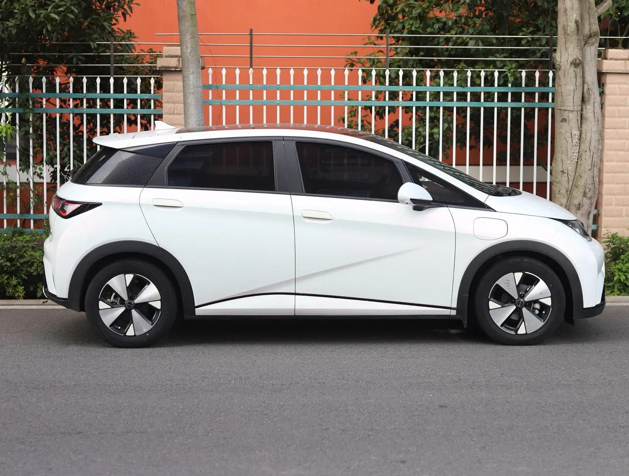 BYD 2023 Dolphin 420km Fashion Edition Automatic 3