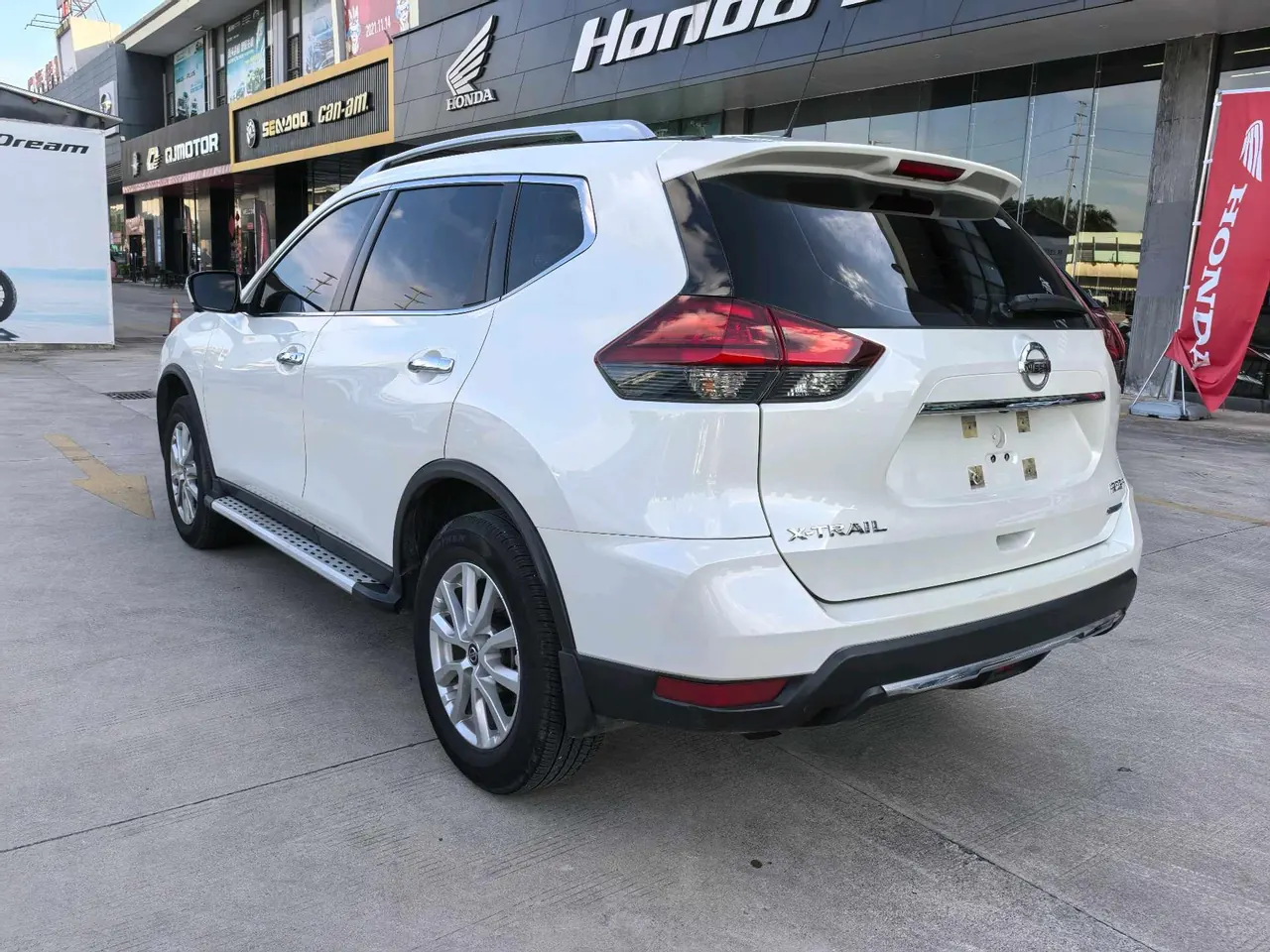Nissan 2020 Qijun 2.0 Stepless XL ITS Two-Drive Comfort Edition Automatic Gear 6