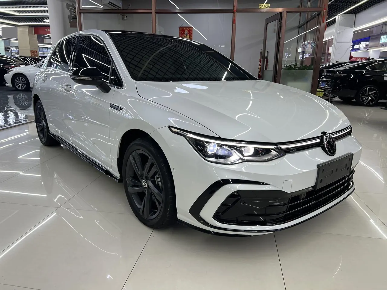Volkswagen 2023 Golf 8 R-Line 1.4TSI 280TSI (Modified) Automatic Gear 3