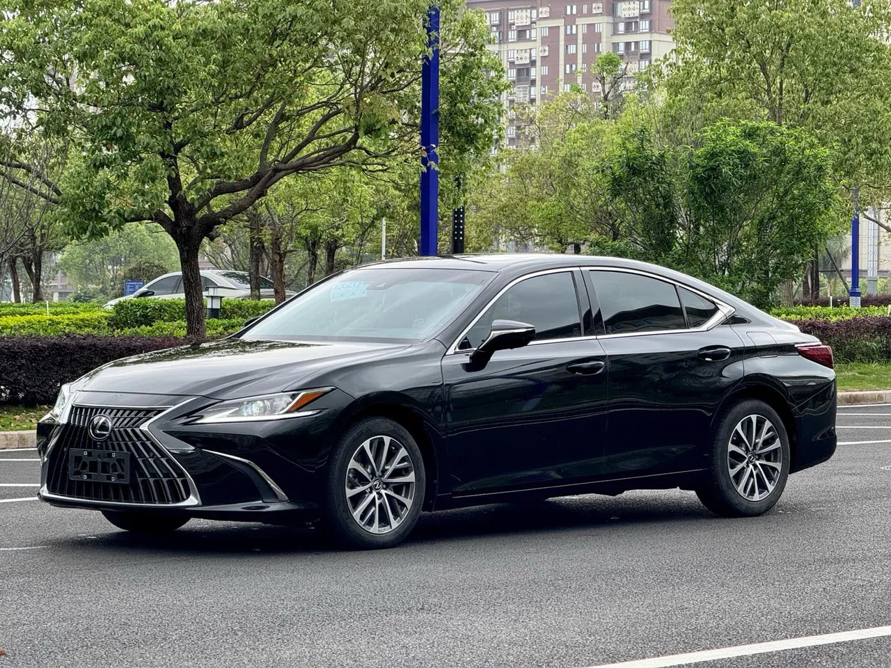 Lexus ES (Imported) 2023 ES260 2.5 Excellence Automatic Gear - View 1