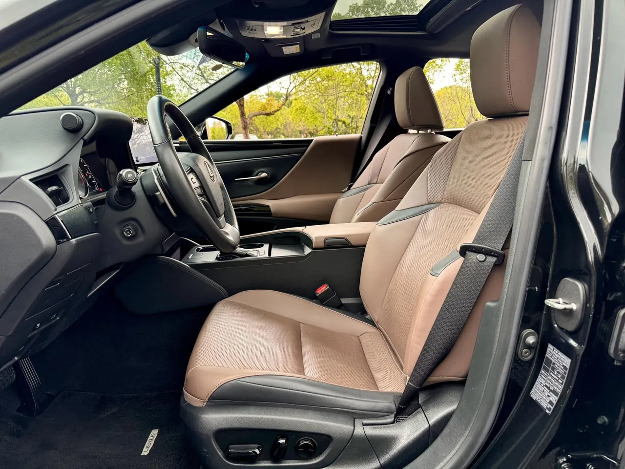 Lexus ES (Imported) 2023 ES260 2.5 Excellence Automatic Gear 5