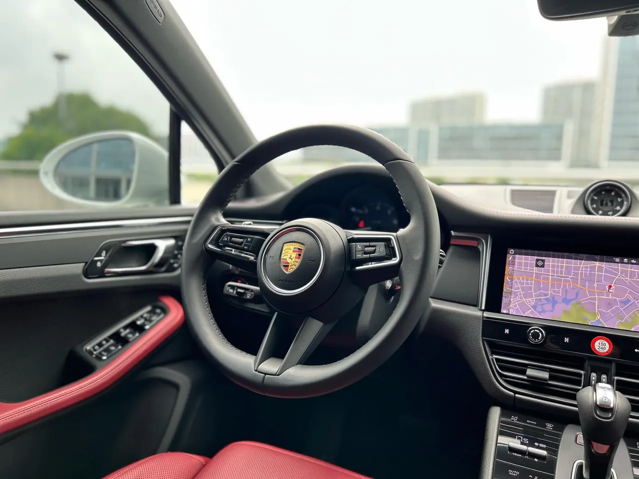 Porsche Macan (Imported) 2022 Macan 2.0T Automatic Gear 13