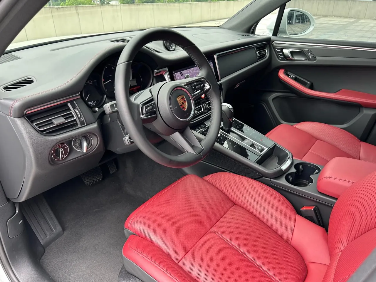 Porsche Macan (Imported) 2022 Macan 2.0T Automatic Gear 8