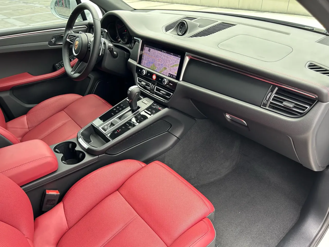 Porsche Macan (Imported) 2022 Macan 2.0T Automatic Gear 9
