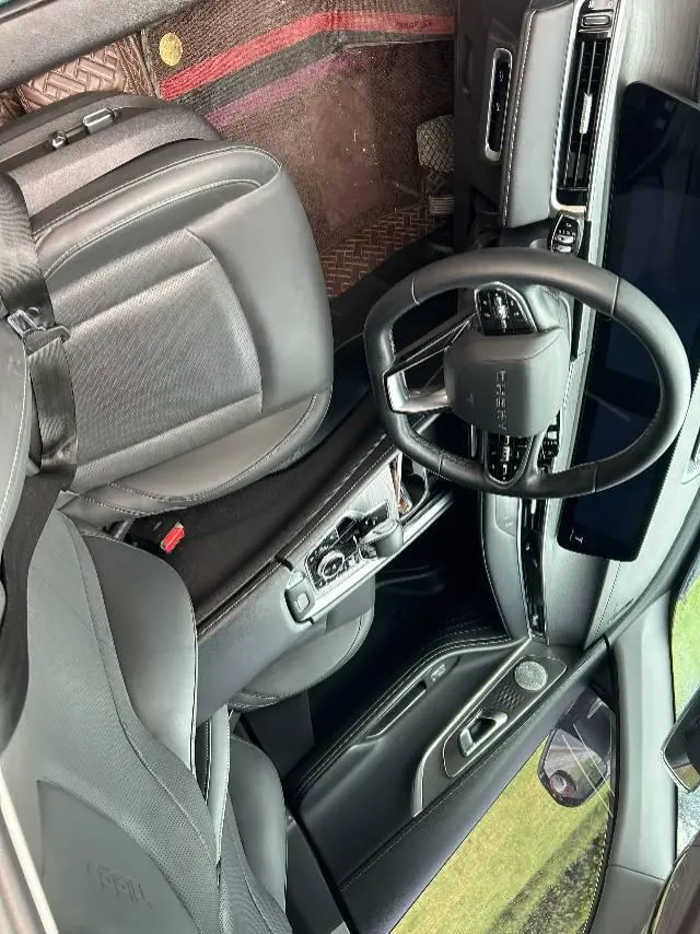 Chery 2022 Ruihu 8 PRO 1.6T 290T Two-Drive Sky Edition 5-seat Automatic Gear 4