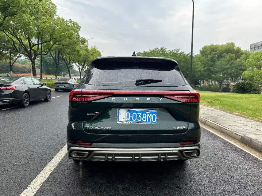 Chery 2022 Ruihu 8 PRO 1.6T 290T Two-Drive Sky Edition 5-seat Automatic Gear 8