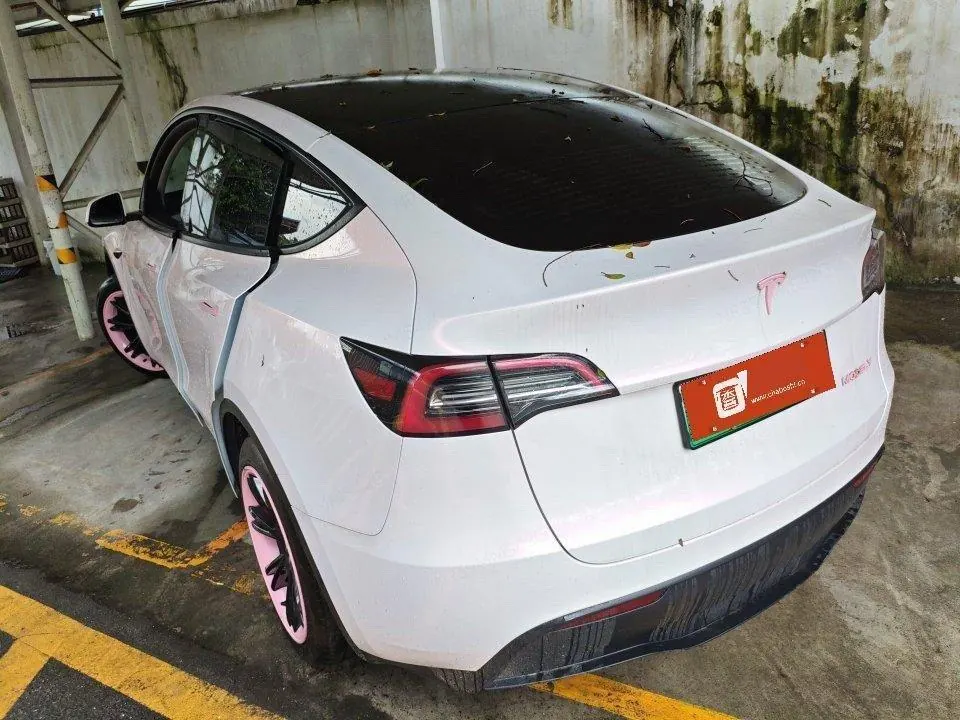 Tesla 2024 Model Y rear-wheel drive version automatic transmission 3