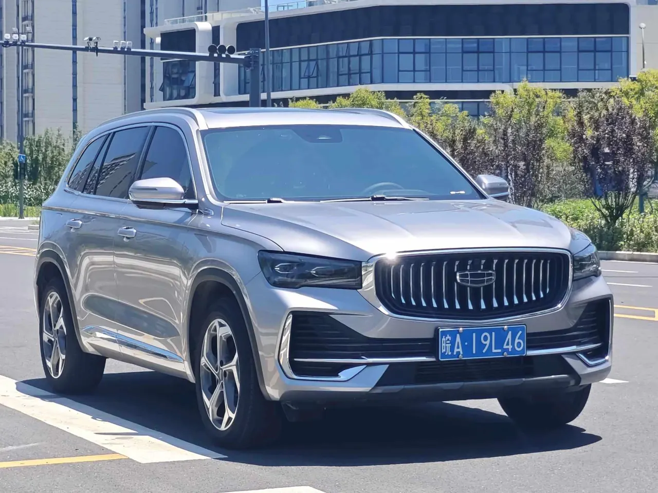 Geely 2024 XingyueL (Monjaro) 2.0TD high-power two-wheel drive cloud version automatic gear 2