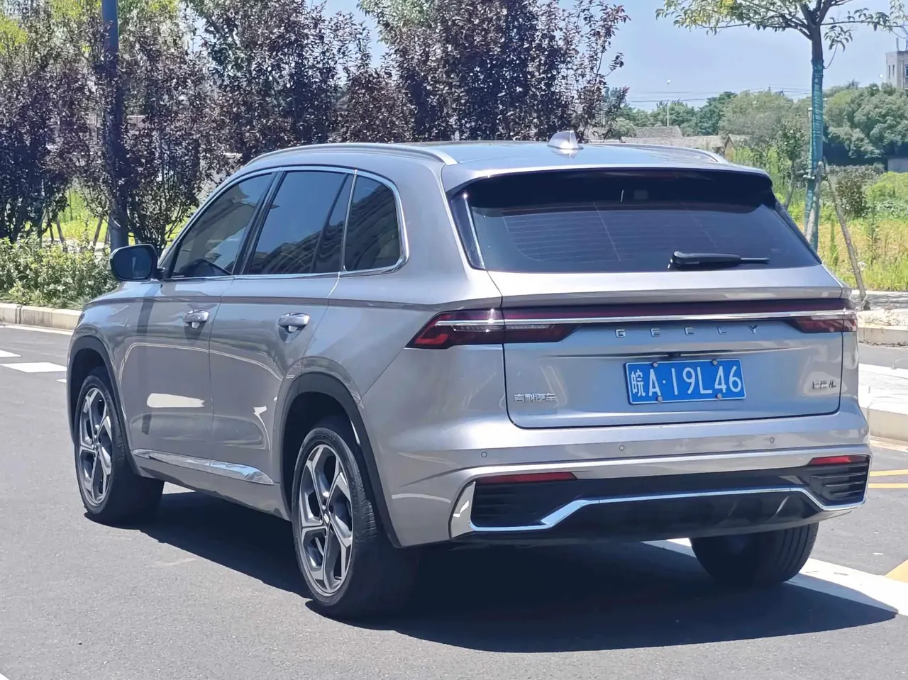 Geely 2024 XingyueL (Monjaro) 2.0TD high-power two-wheel drive cloud version automatic gear 4
