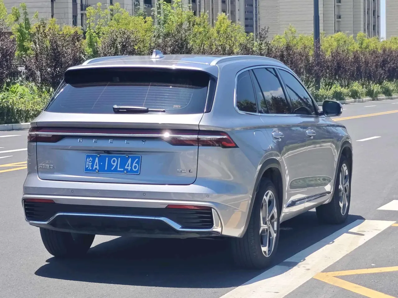 Geely 2024 XingyueL (Monjaro) 2.0TD high-power two-wheel drive cloud version automatic gear 7