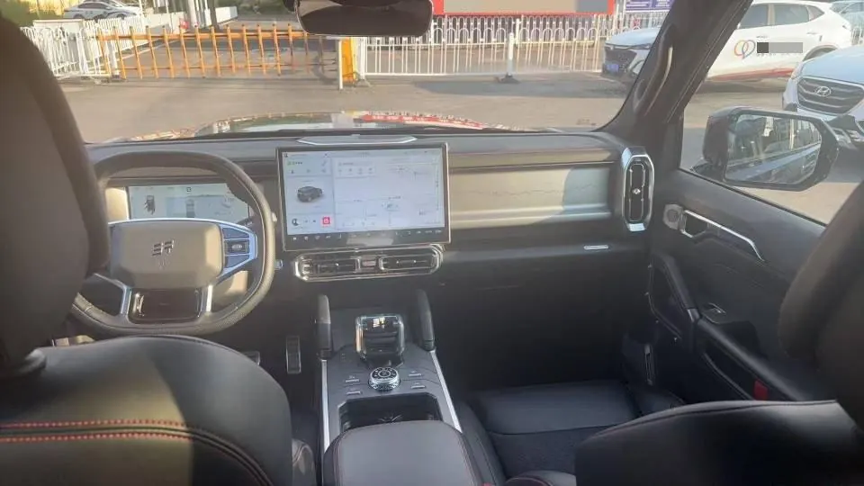Jetour 2025 Traveler 2.0TD XWD Crossing Automatic 4