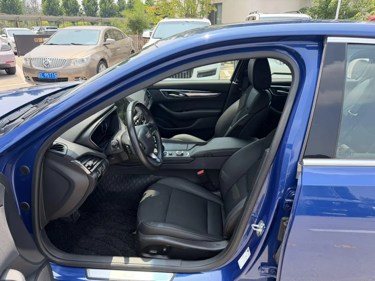 Cadillac 2020 CT5 2.0T 28T Technical (Modified) Automatic Gear 4
