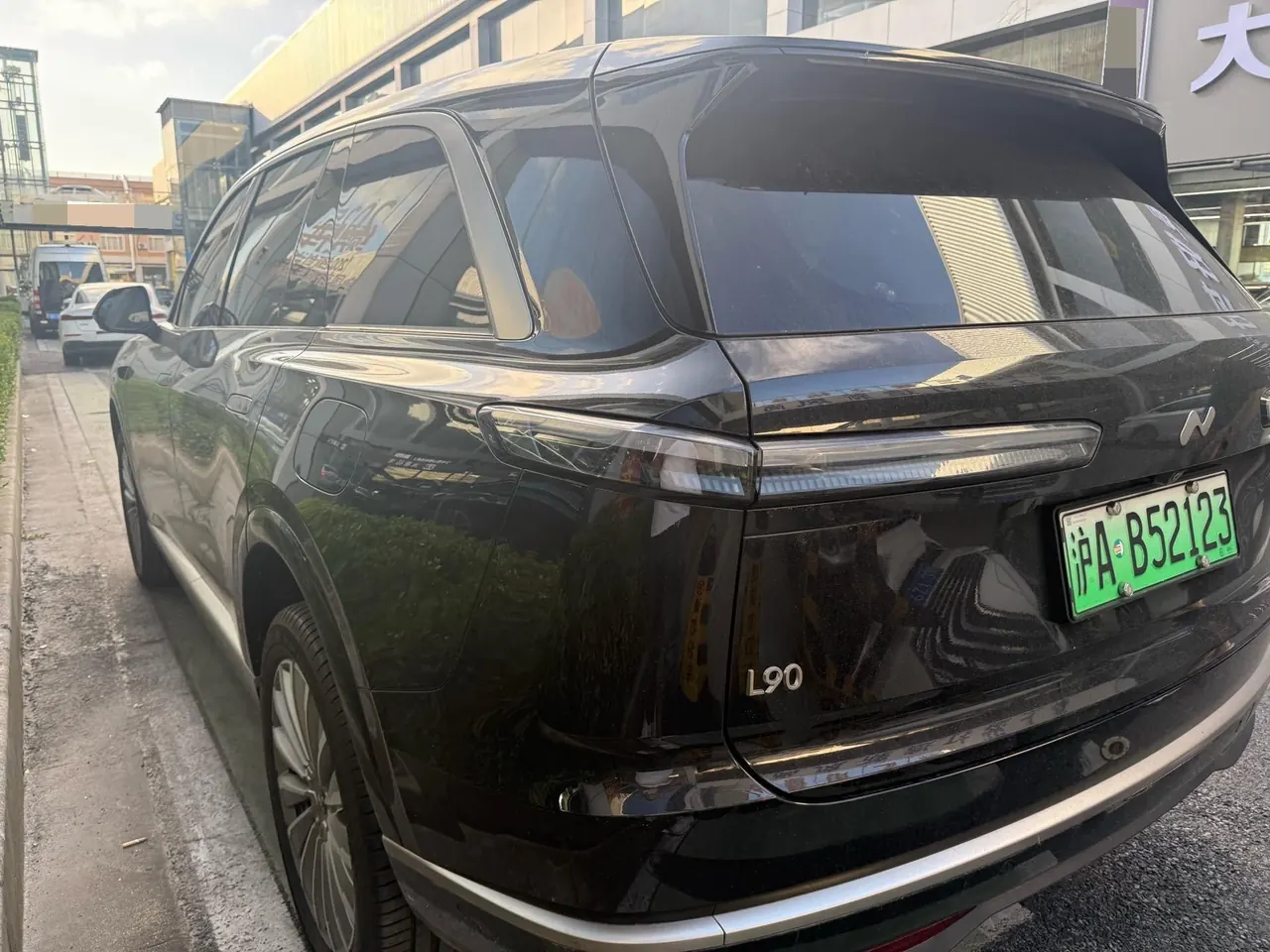 ONVO 2025 L90 Max six-seat automatic gear 7