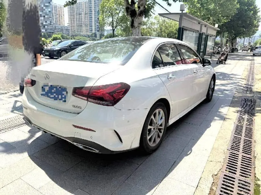 Mercedes Benz Class A 2020 A 200 L 1.3T Dynamic (Modified) Automatic Gear 3
