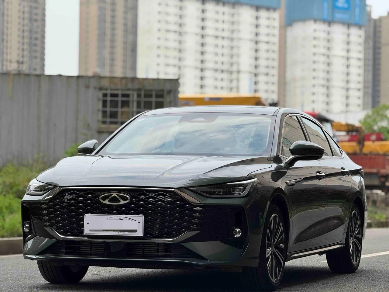 Open image lightbox: Chery 2025 Erez 8 Pro 1.6TGDI 290TGDI Standard Automatic Gear