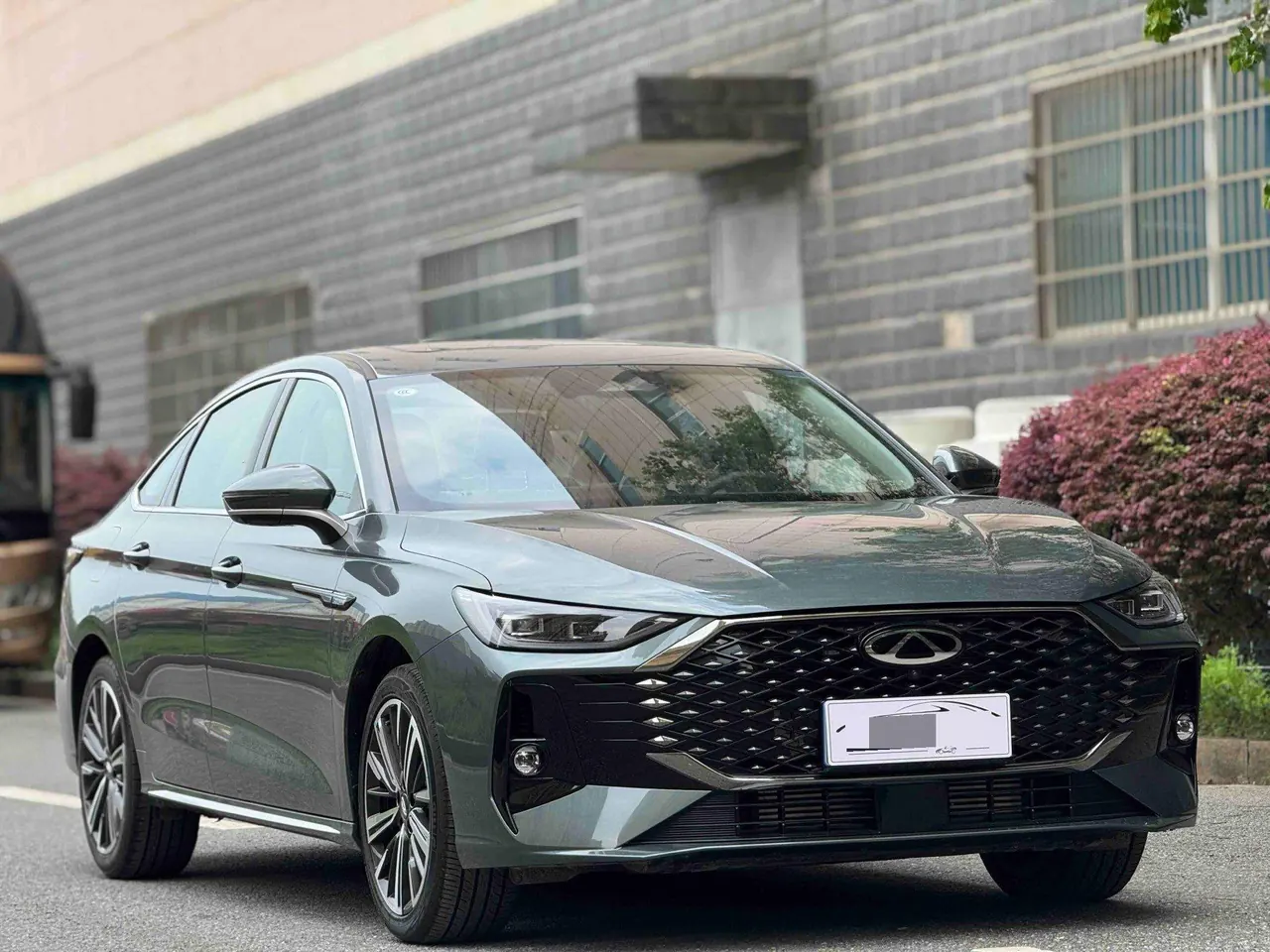 Chery 2025 Erez 8 Pro 1.6TGDI 290TGDI Standard Automatic Gear 3