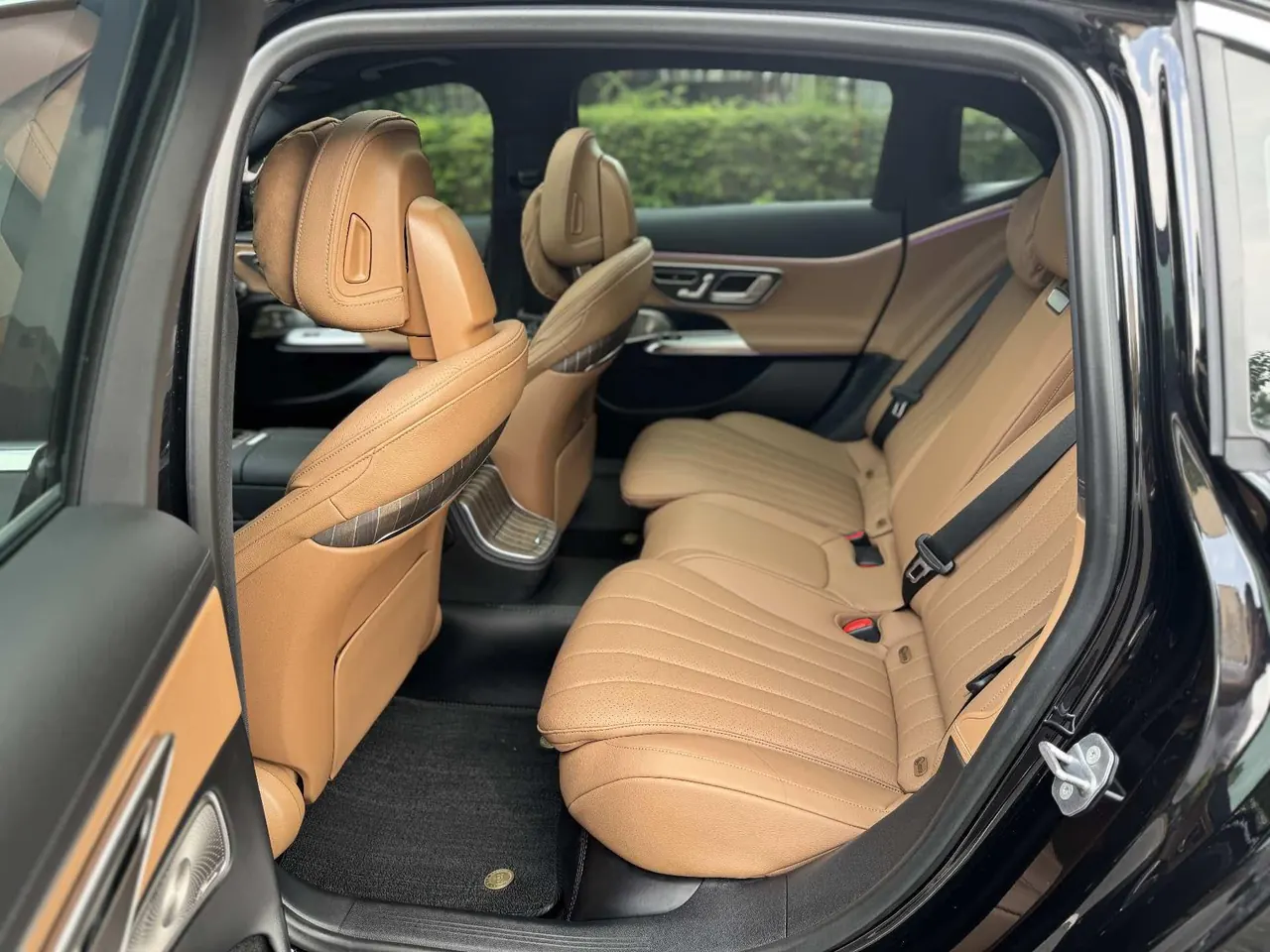 Mercedes Benz E Class 2024 E 300 L 48V 2.0T Fashion Automatic Gear 4