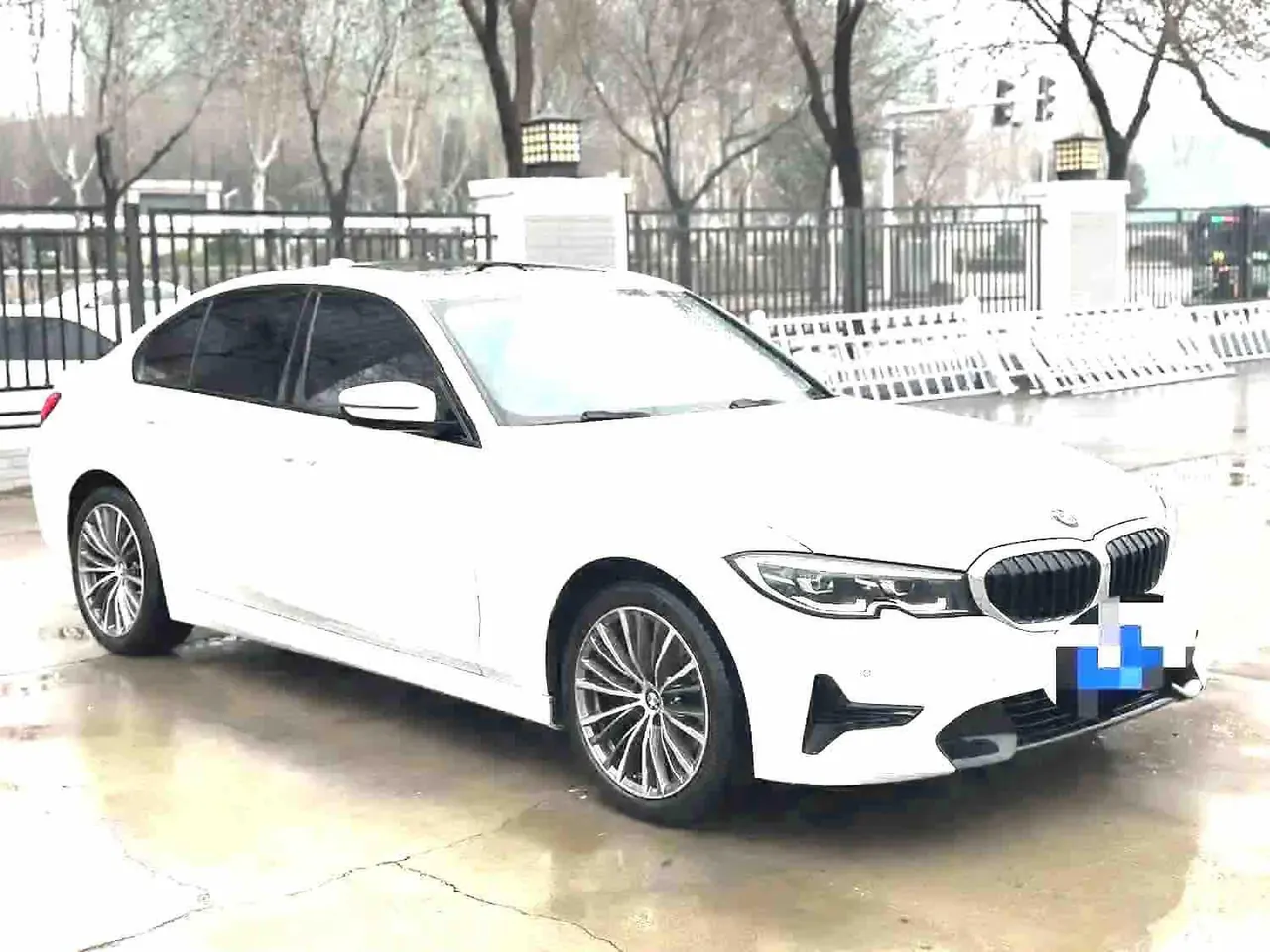 BMW 3 Series 2022 320i 2.0T Sports Suit (Modified) Automatic Gear 2