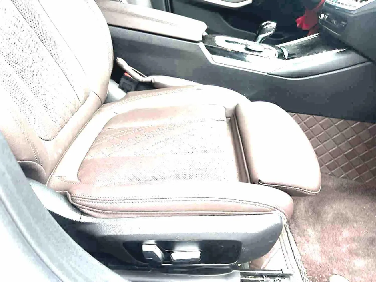 BMW 3 Series 2022 320i 2.0T Sports Suit (Modified) Automatic Gear 5