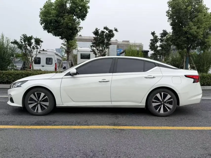 Nissan 2020 Teana 2.0 Stepless XL Comfort Edition (Modified) Automatic Gear 3