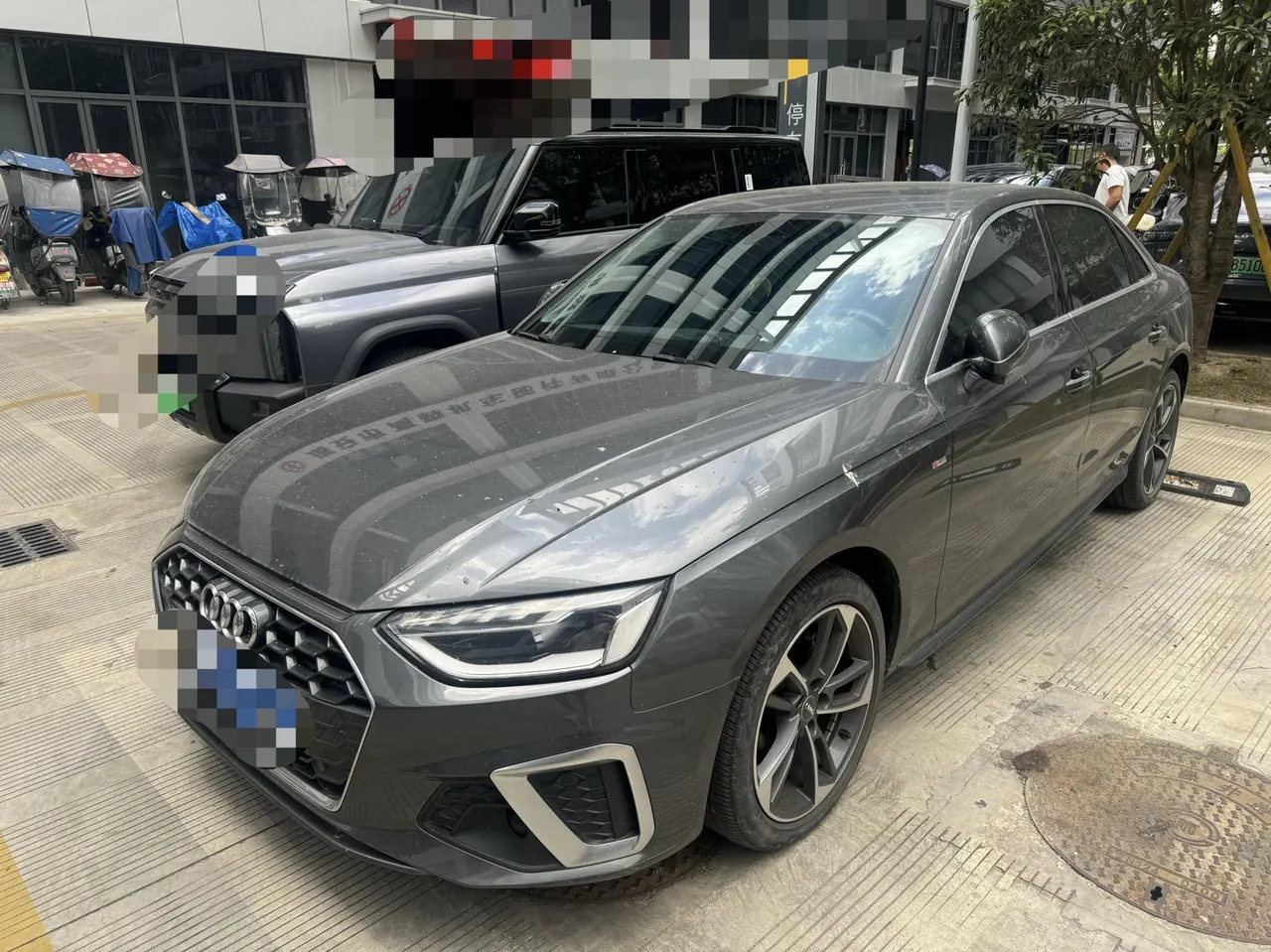 Audi 2020 A4L 2.0TFSI 40TFSI Fashion Dynamic Automatic - View 1