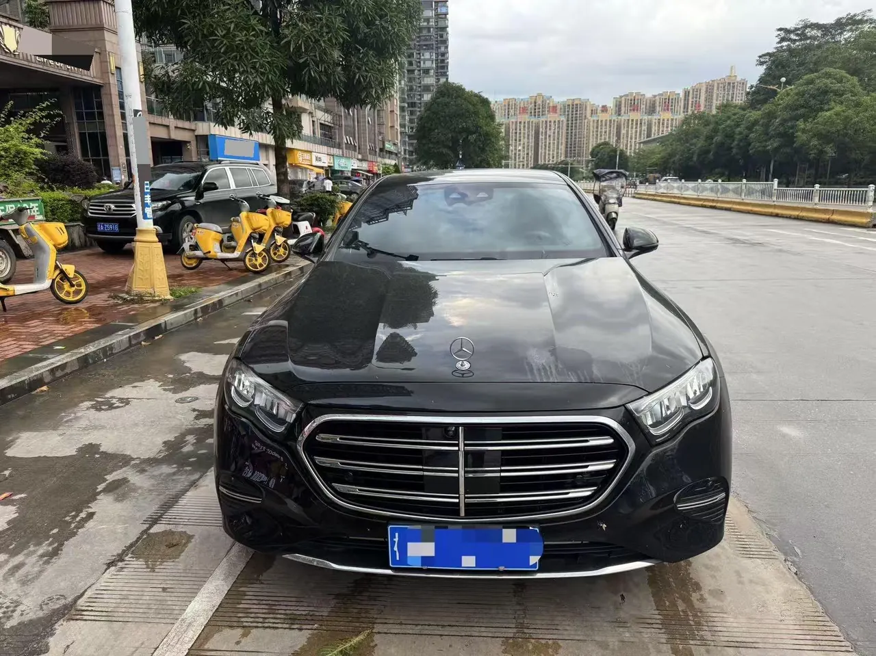 Mercedes Benz E Class 2024 E 300 L 48V 2.0T Luxury Automatic Gear 3