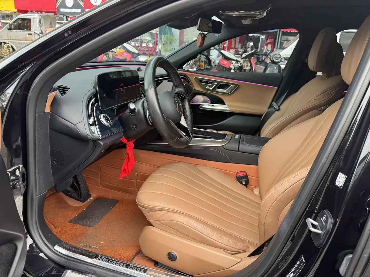 Mercedes Benz E Class 2024 E 300 L 48V 2.0T Luxury Automatic Gear 4