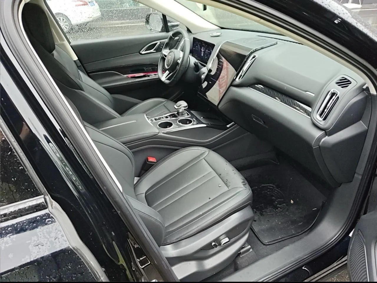 HongQi 2024 HS3 PHEV 1.5T 115km Strong Edition Automatic Gear 5